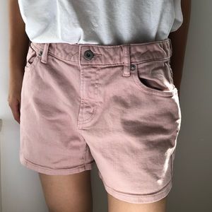UNIQLO ROSY PINK SHORTS